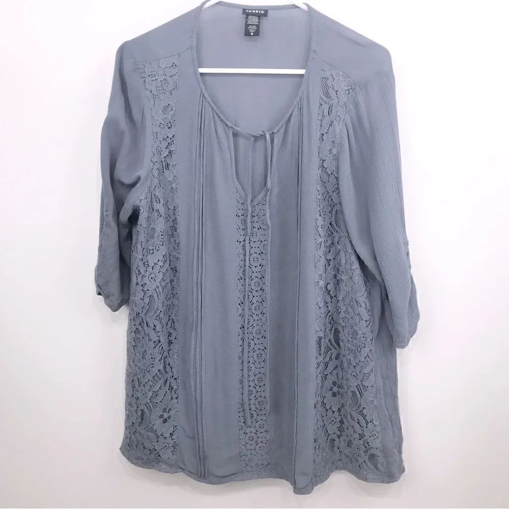 TorridโSlateโBlueย GrayโLaceโpanelโPeasantโBohoโBlouse